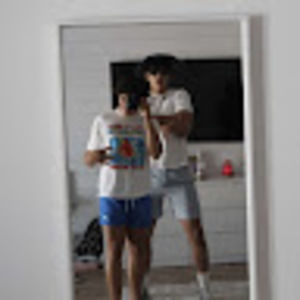 Meet your Posher, Aaron